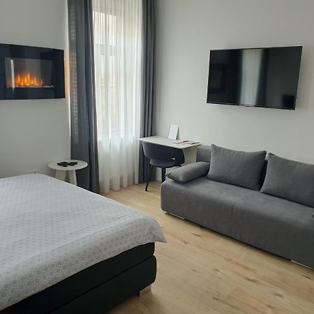 City Center Main Square Apartments Загреб Екстериор снимка