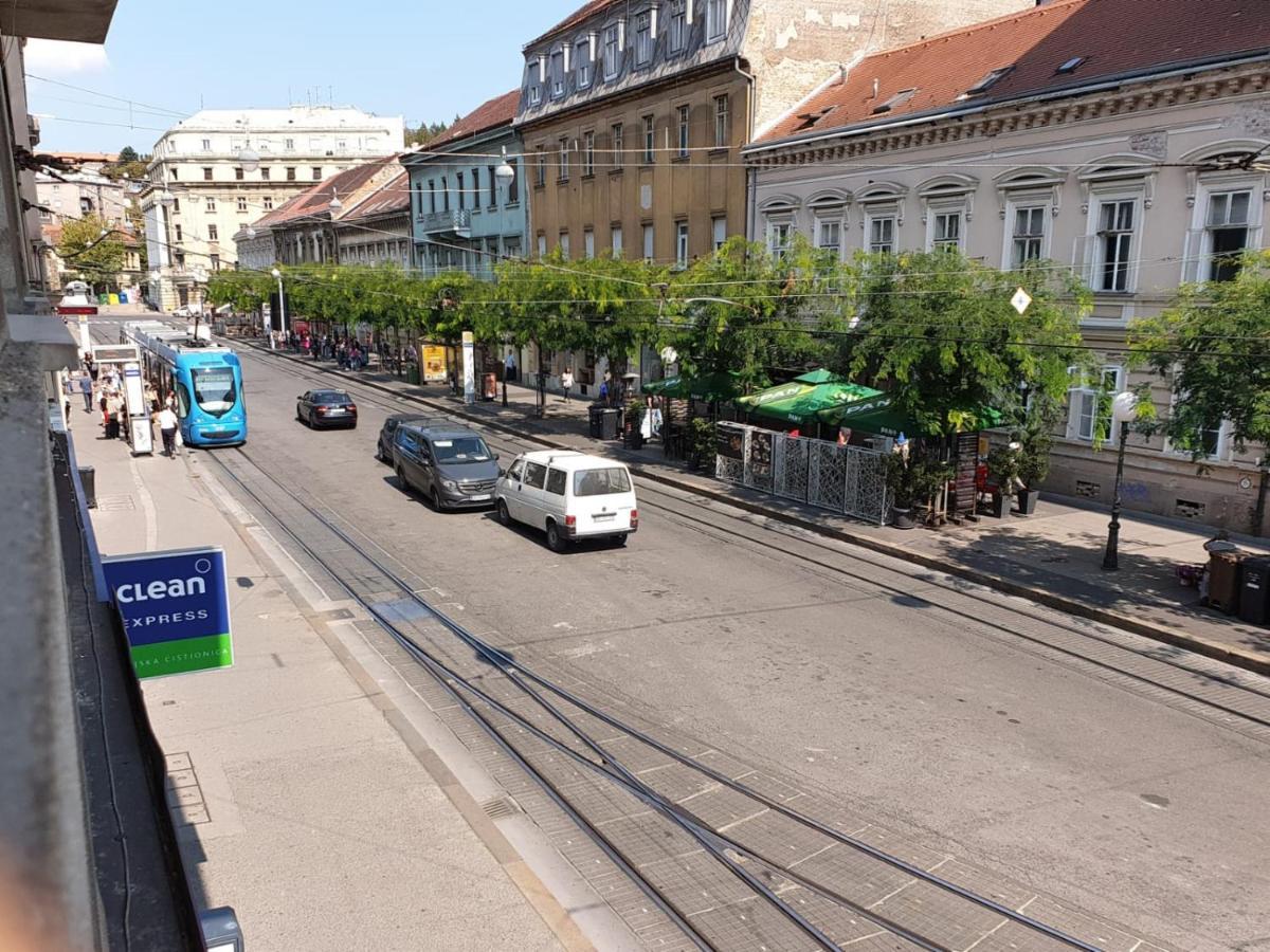 City Center Main Square Apartments Загреб Екстериор снимка