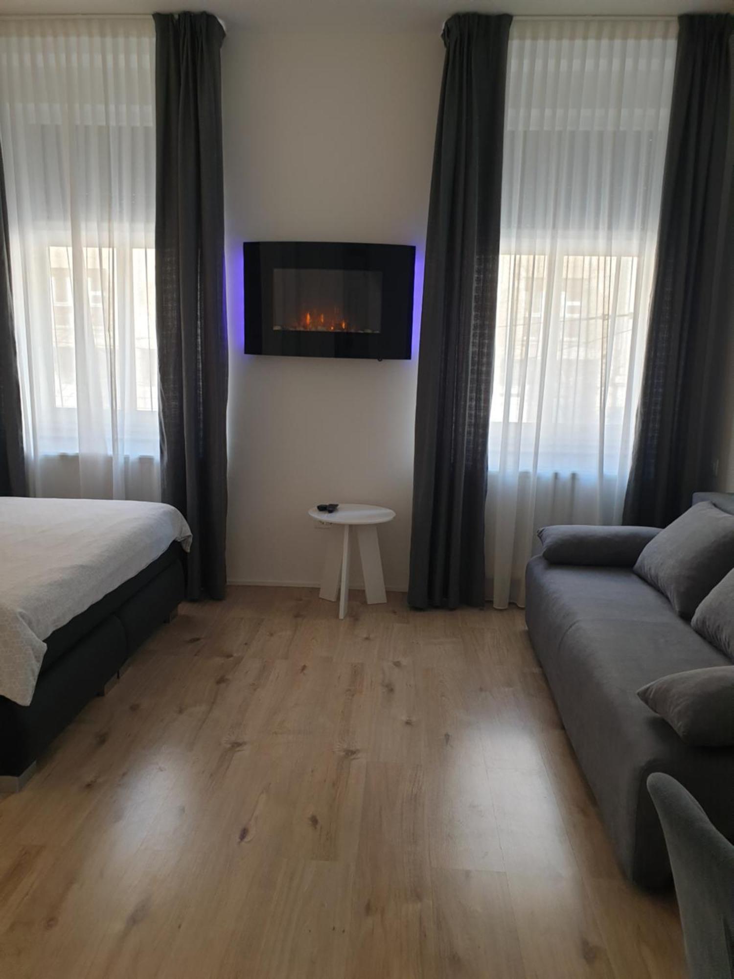 City Center Main Square Apartments Загреб Екстериор снимка